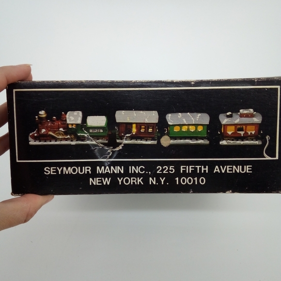 Vintage Seymour Mann Merry Christmas Light Up Train Set Made in Taiwan - Picture 13 of 16